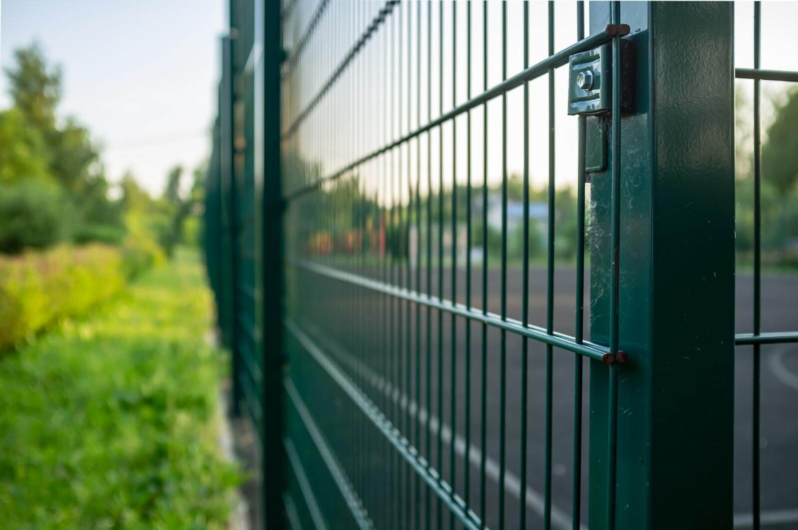Twin wire fencing